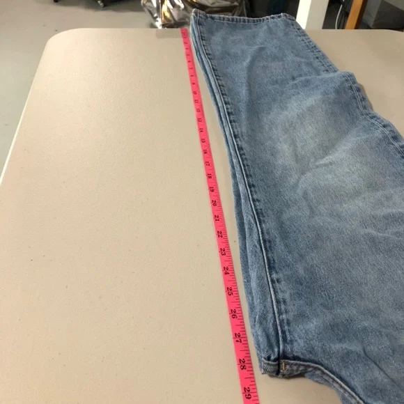 American Eagle Mens Relaxed Straight Jeans‎ Size 36x29 Light Wash - Picture 13 of 16